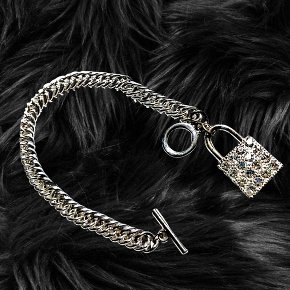 👣4/$20. Silver Plated Link Bracelet and Lock Charm with Shiny Rhinestones - Picture 5 of 7
